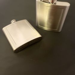 Beautiful Steel Flasks for Ladies Thumbnail