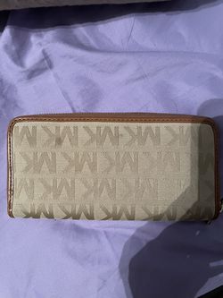 Michael Kors Shoulder Bag And Wallet  Thumbnail