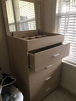 Dresser With Mirror Thumbnail