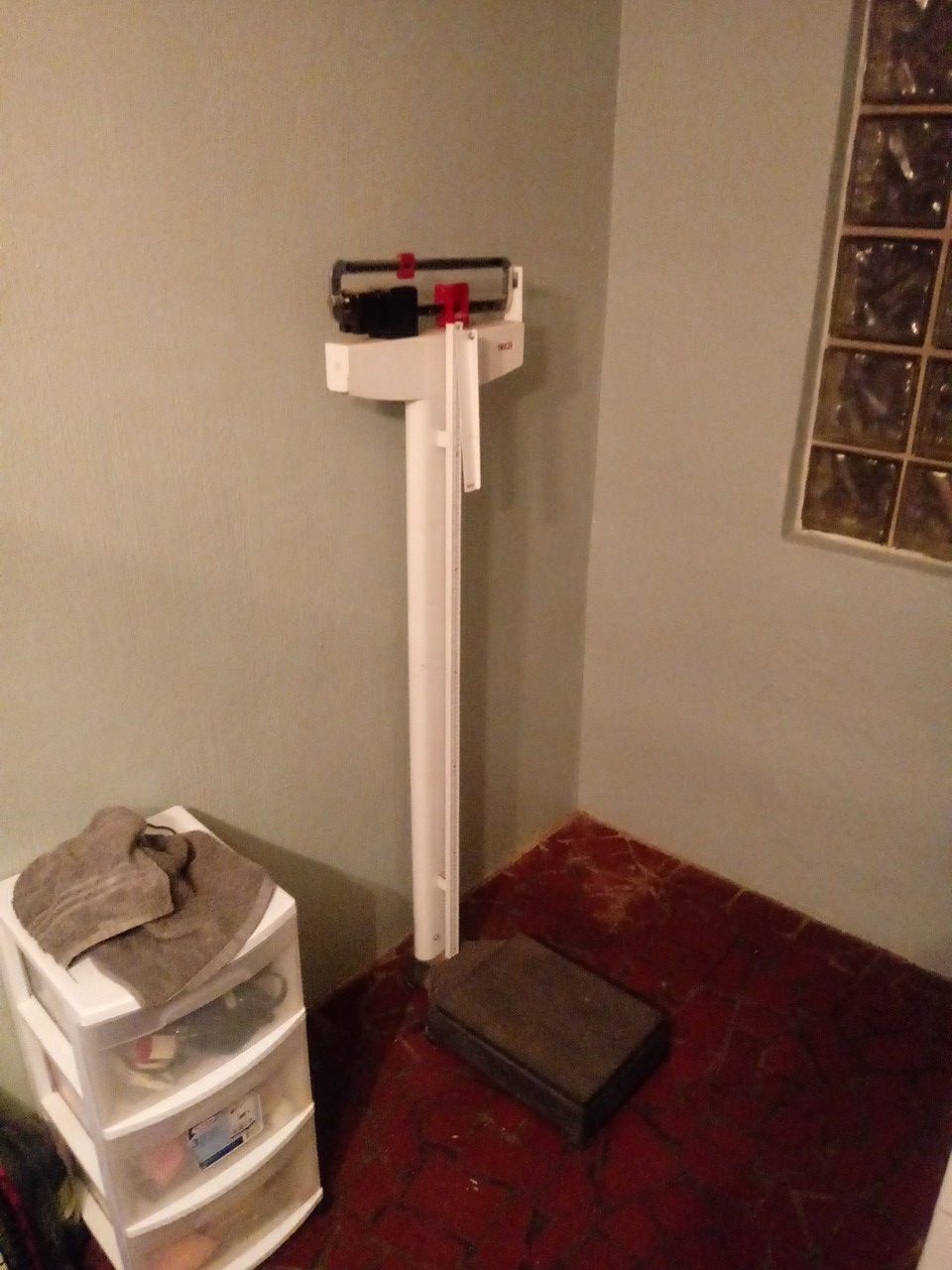 Secs scale from 0 to 350lb
