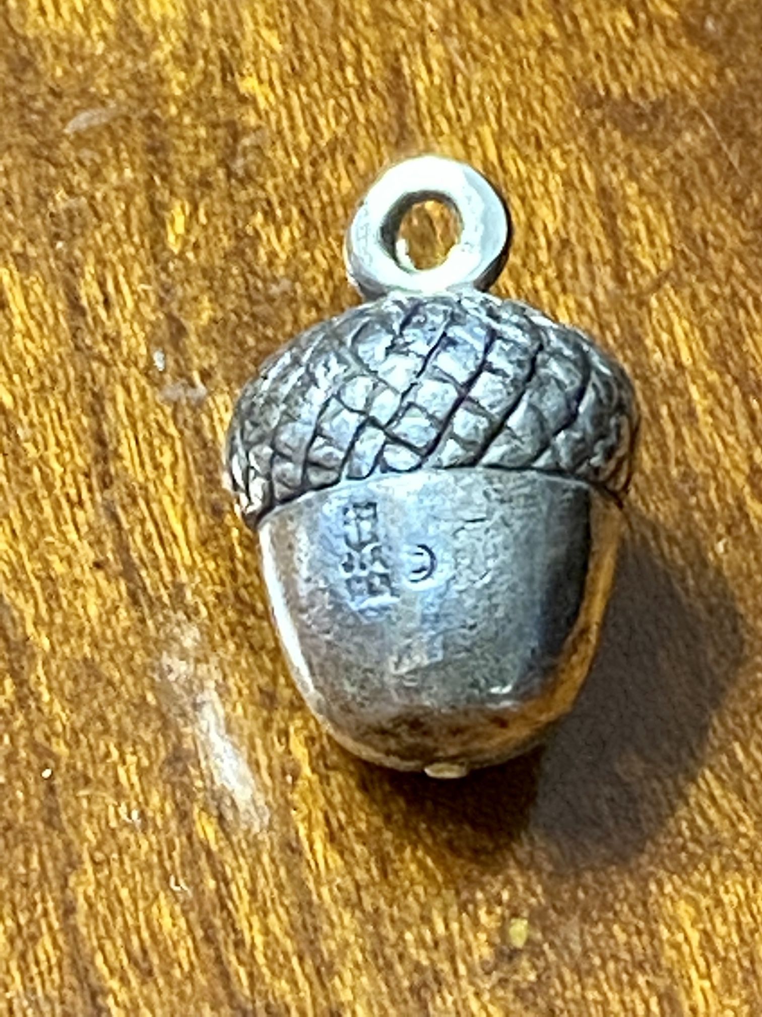 James Avery Retired Silver Acorn Charm