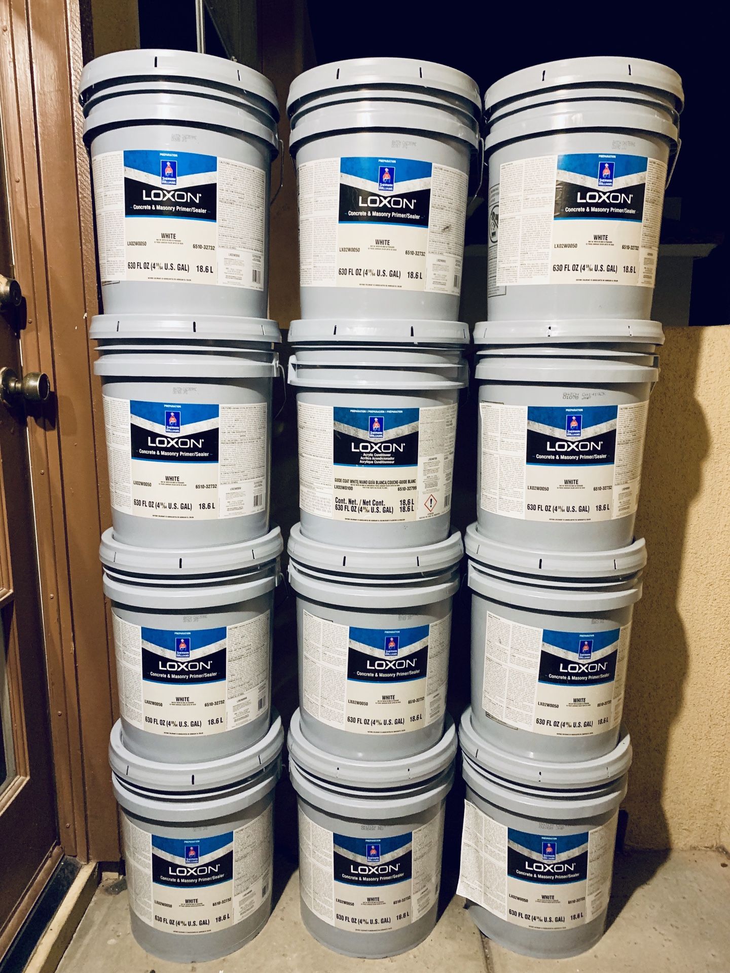 Loxon primer high quality (sealer) stucco and masonry. 50 each and