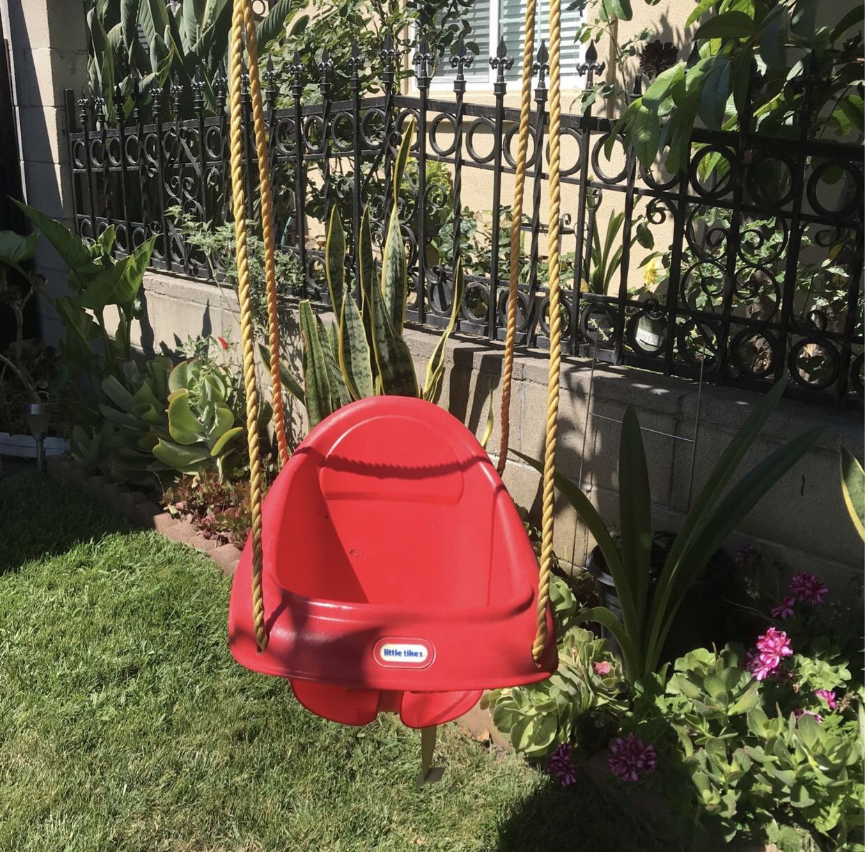Little Tikes Baby Swing