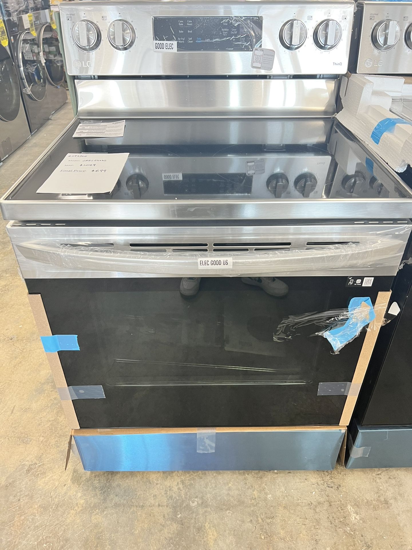 LG Electric Stove LREL6323S Unused for Sale in Lynnwood, WA OfferUp