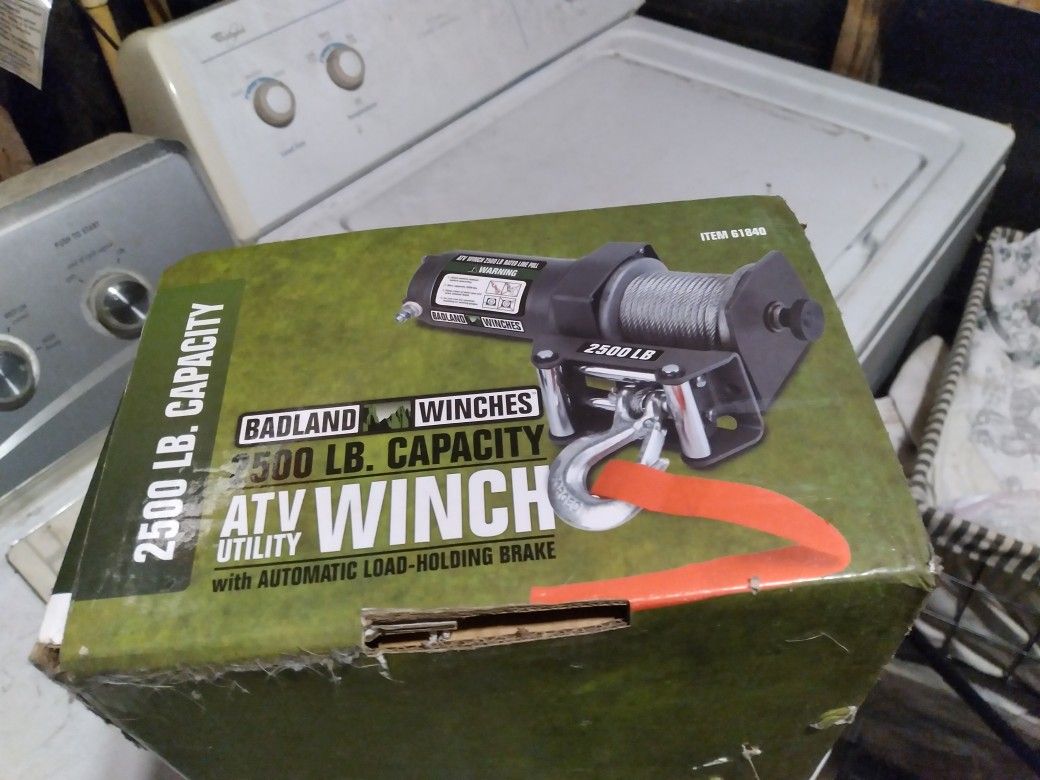 BADLAND WINCHE (Brand New Never Used.)
