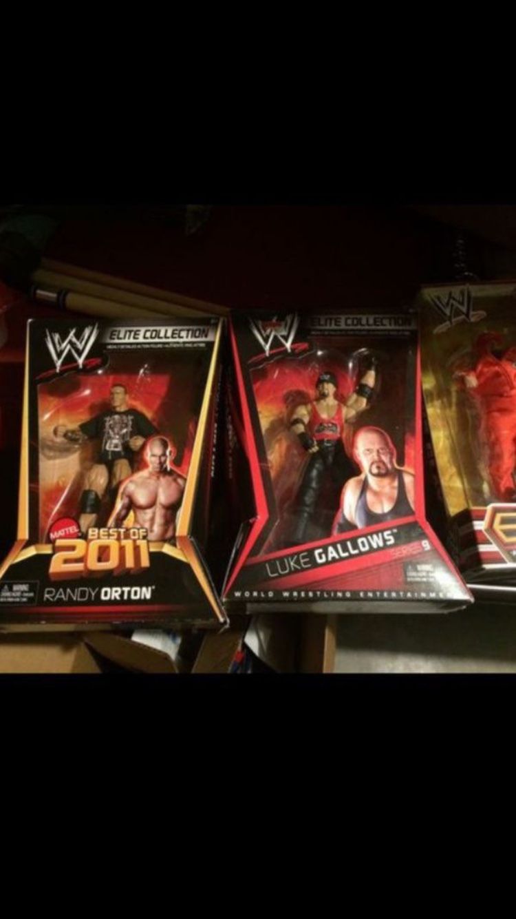 WWE Wrestling Action Figures. Elite , Rumblers , Elite Scale Ring . Toy lot . Please read the whole ad . Individually priced or bundles