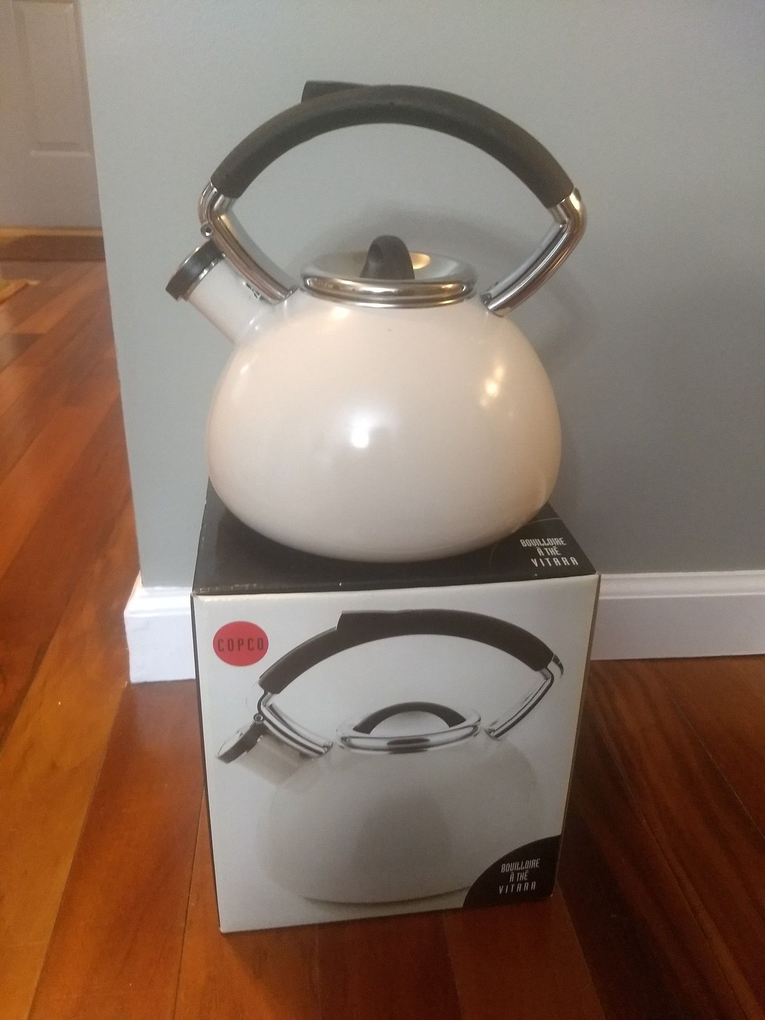 COPCO White Teapot with box