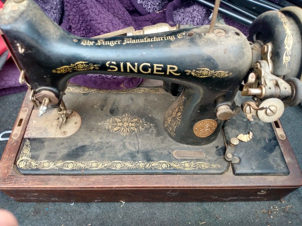 singer sewing machine