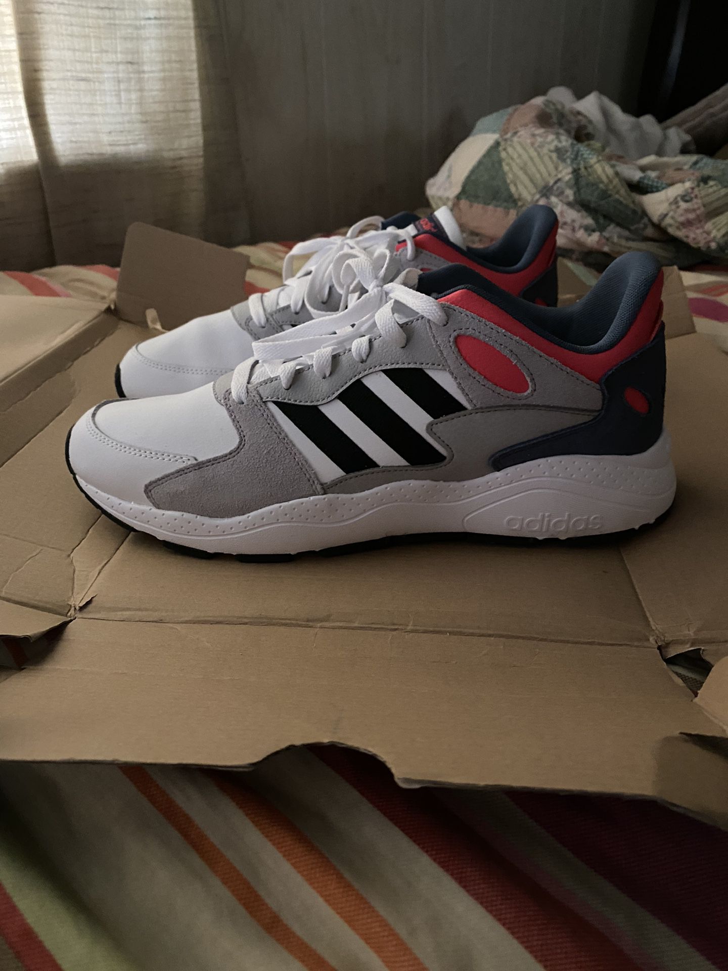 Adidas Mens Chaos Sneaker 11.5