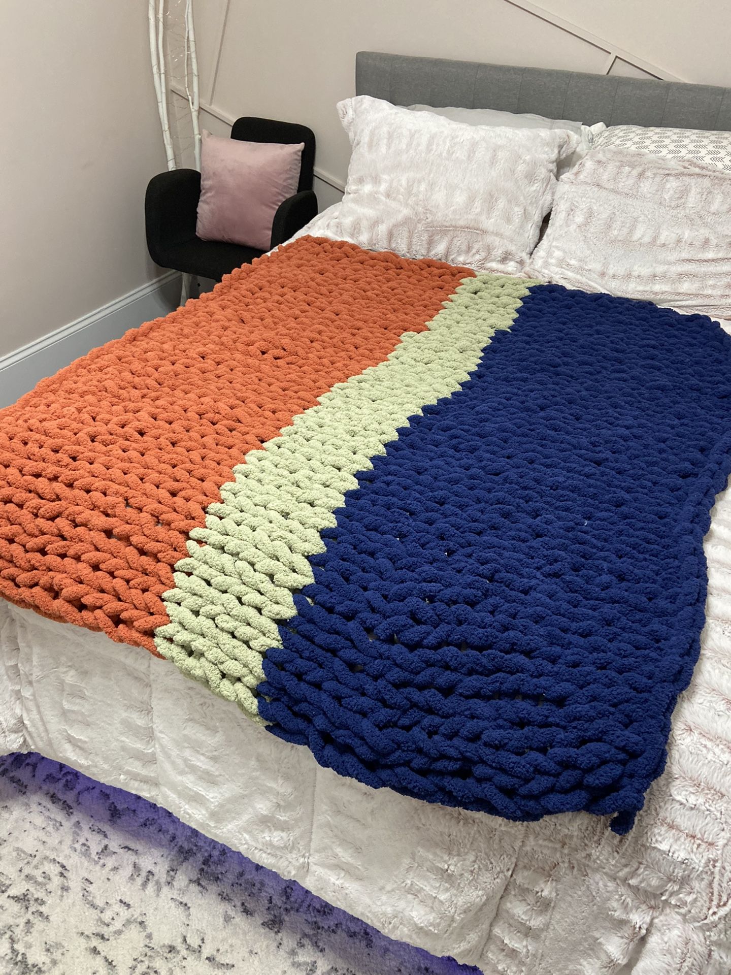 Hand made Chunky Blanket / throw blanket