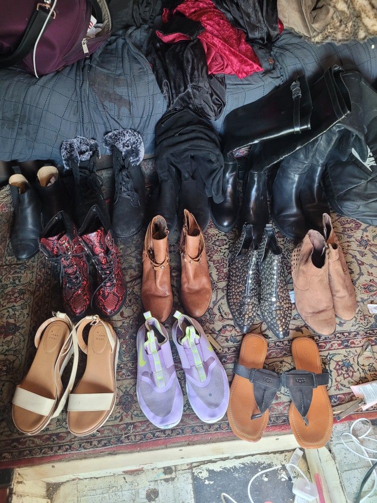 12 Pairs Of Women's Designer Shoes Size 8