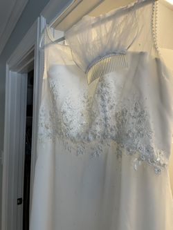 Wedding Dress Size 12 Thumbnail