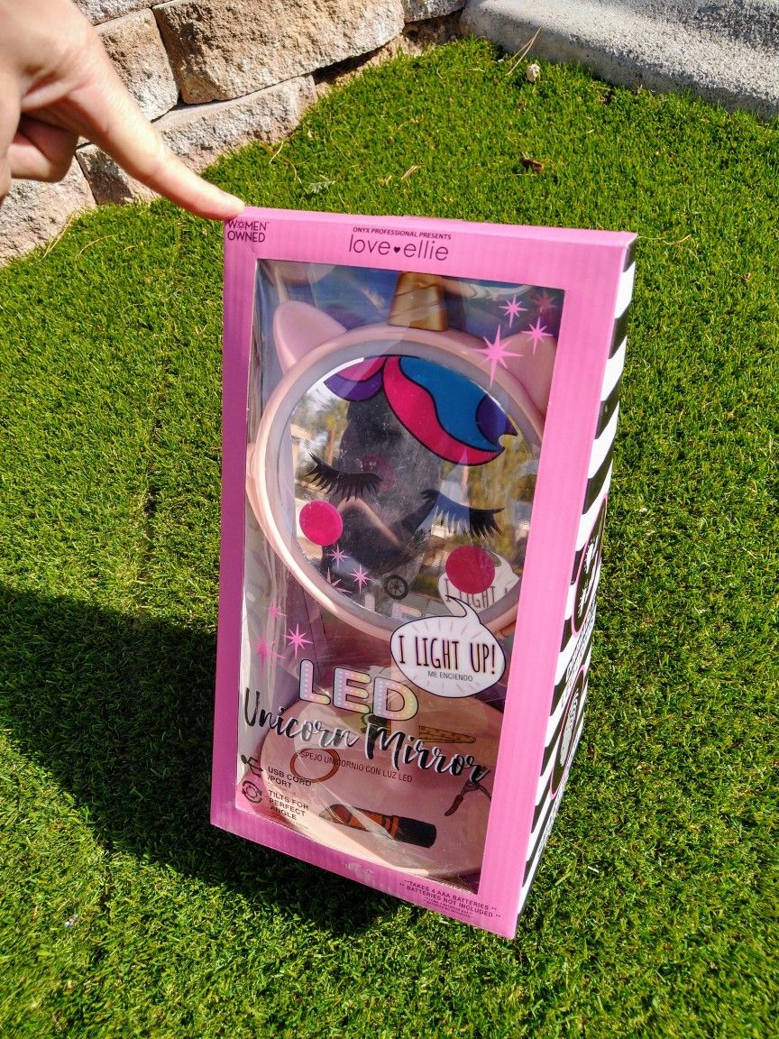Unicorn Framed LED Touch Activation Girls/Women Makeup Mirror/Vanity Light NIB