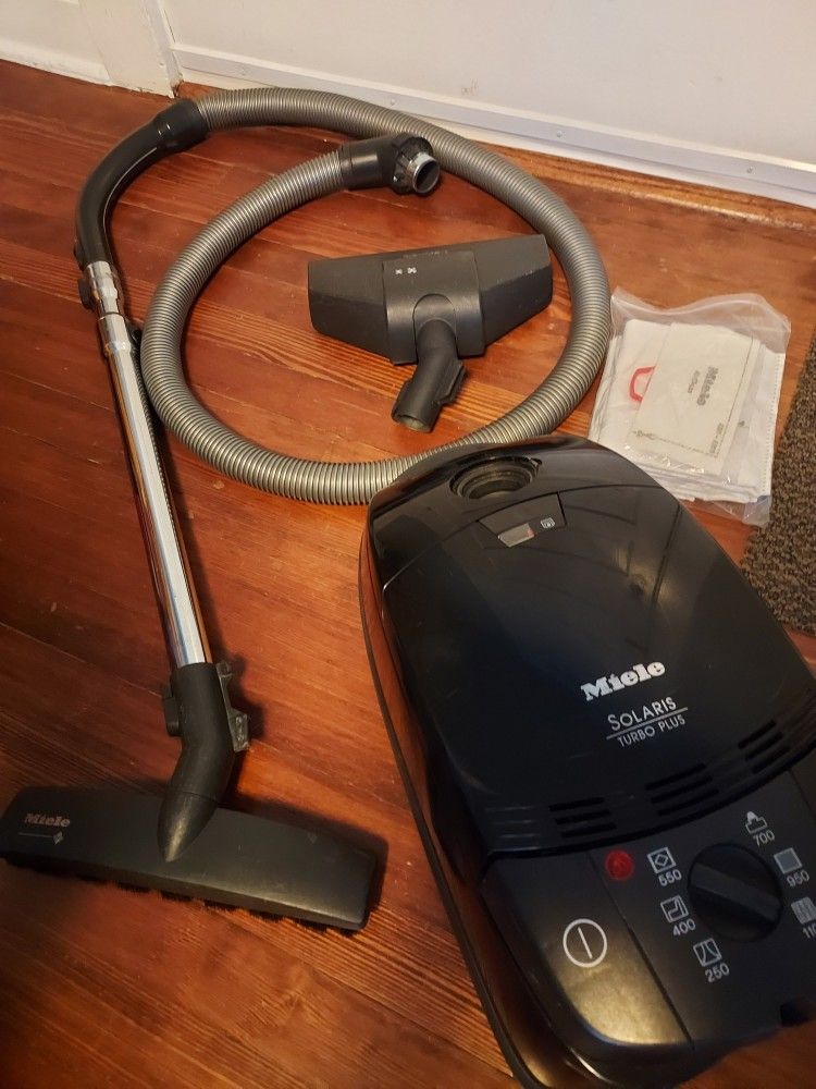 Miele Solaris S514 Electro Power Plus Compact With Hose Assembly Wand ...