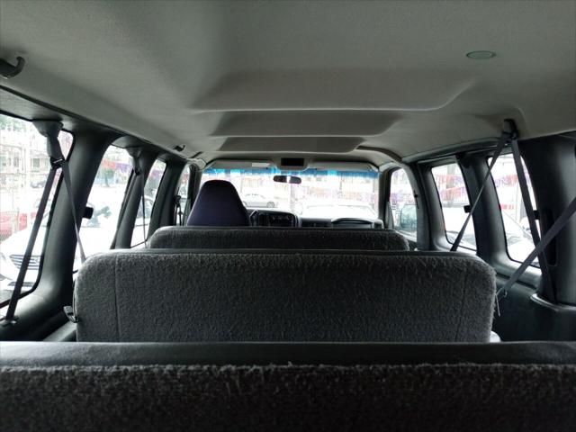 2002 Chevrolet Express Van
