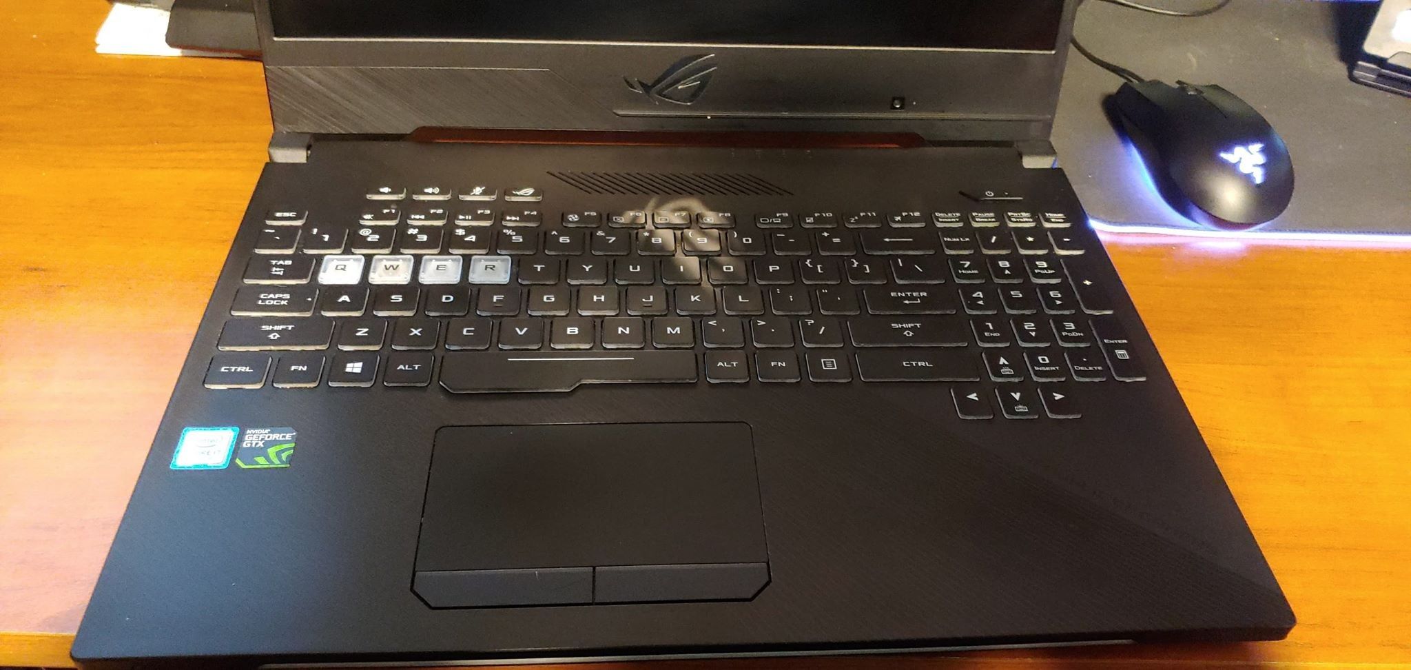 Rog scar 2 8th gen laptop