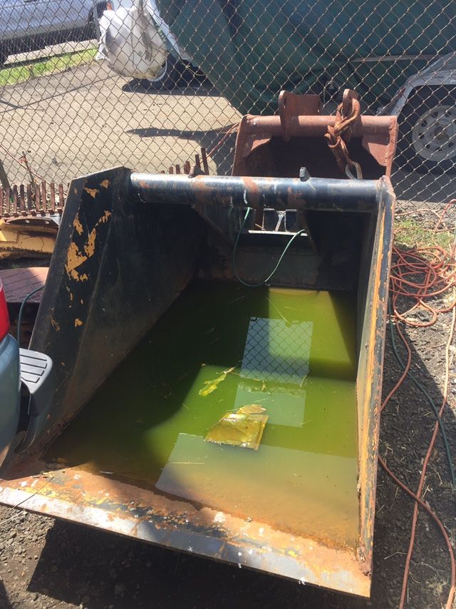 Gradeall Trenching Bucket, Grading Bucket& Rare duck Foot& Ford 6’ York Rake