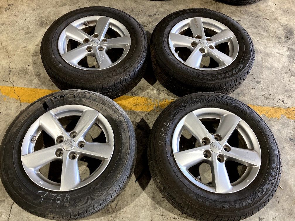 Rims And Tires 16" For 2015 Kia Optima Stock 67768