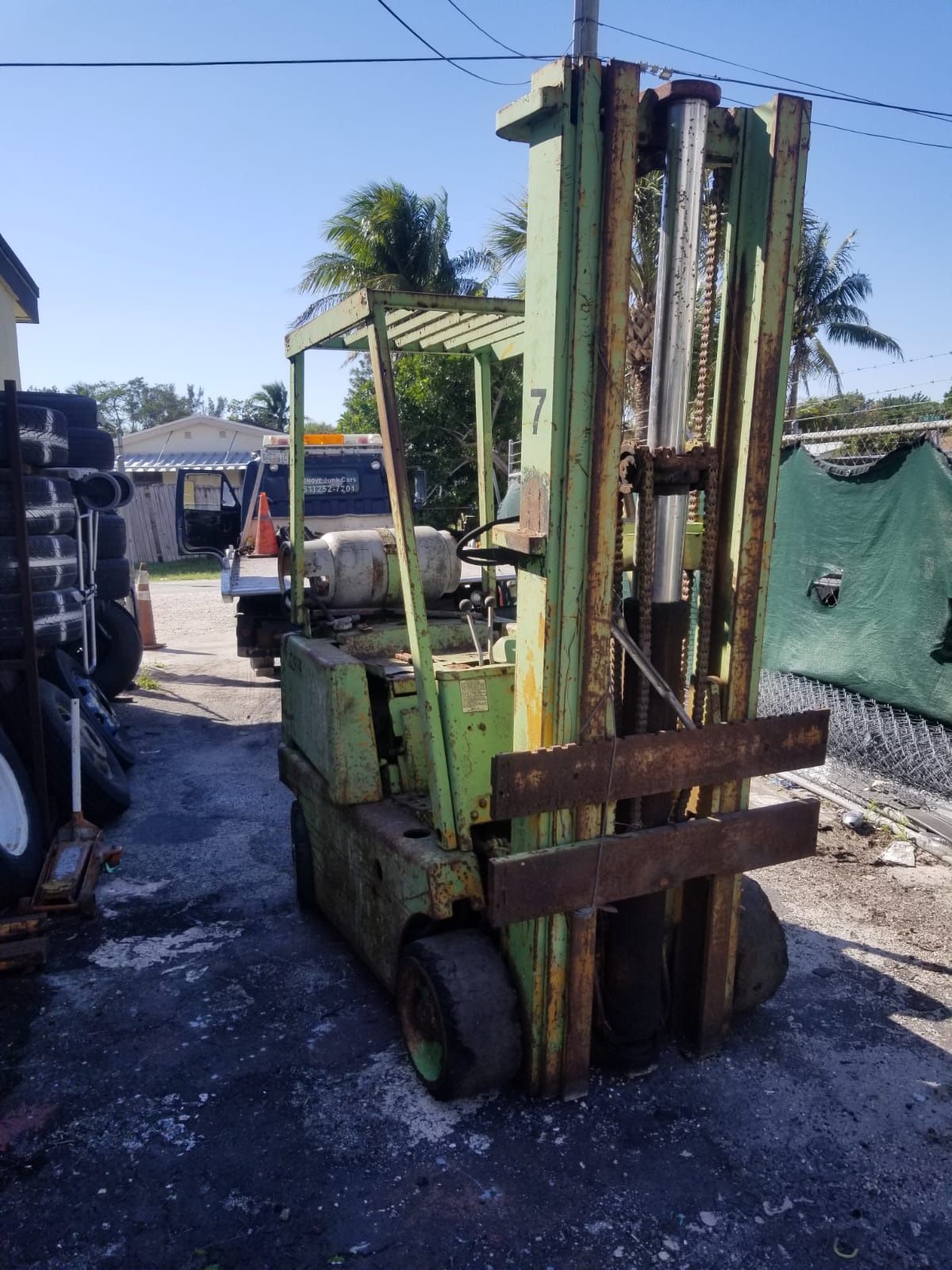 Forklift Clark