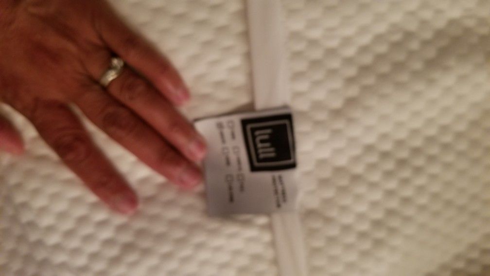 Lull Queen Size Mattress Protector