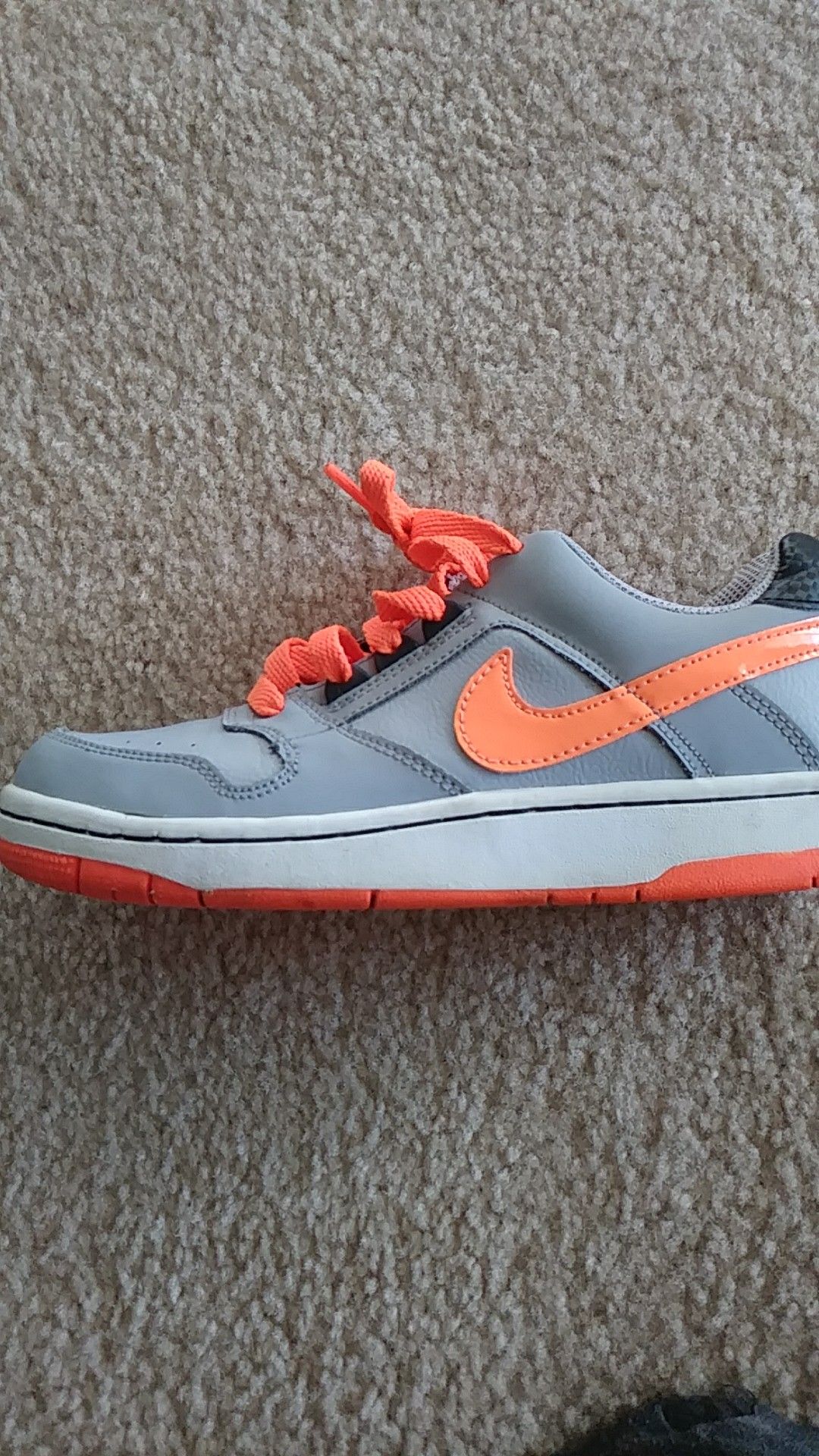 Nike size 4.5 boys