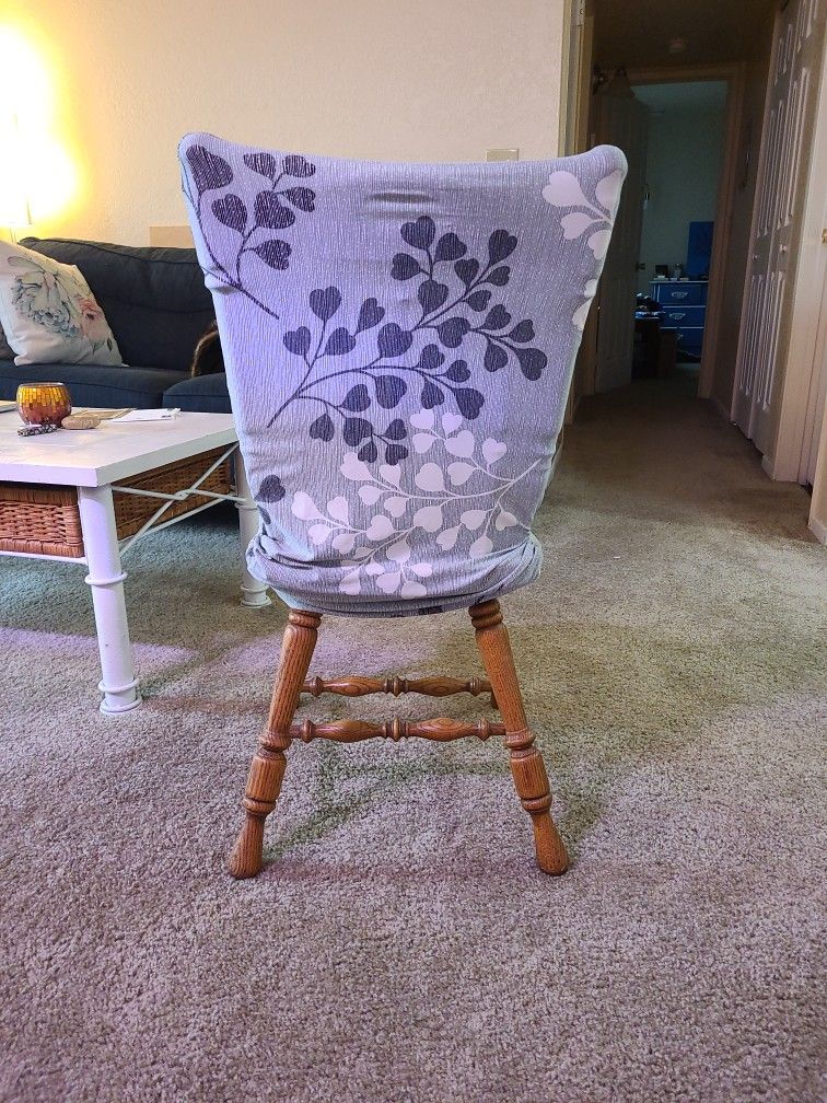 Chair Covers, 4