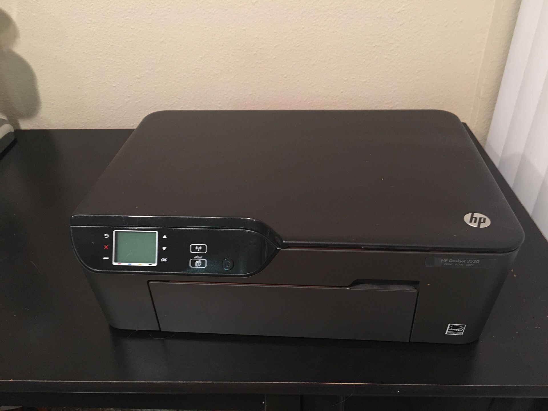 hp deskjet 3520 wireless all-in-one color printer