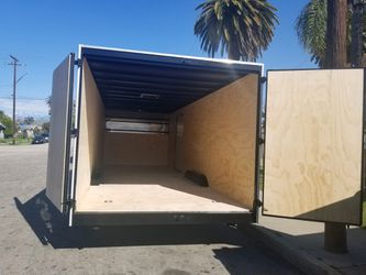 8-1/2 x 24 x 7 Enclosed Cargo Trailer