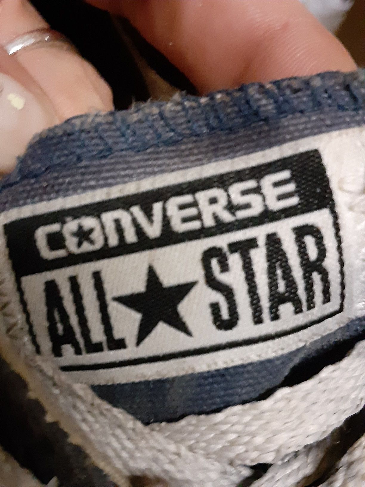 Converse All Star Low Top Chucks in denim blue