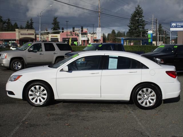 2014 Chrysler 200