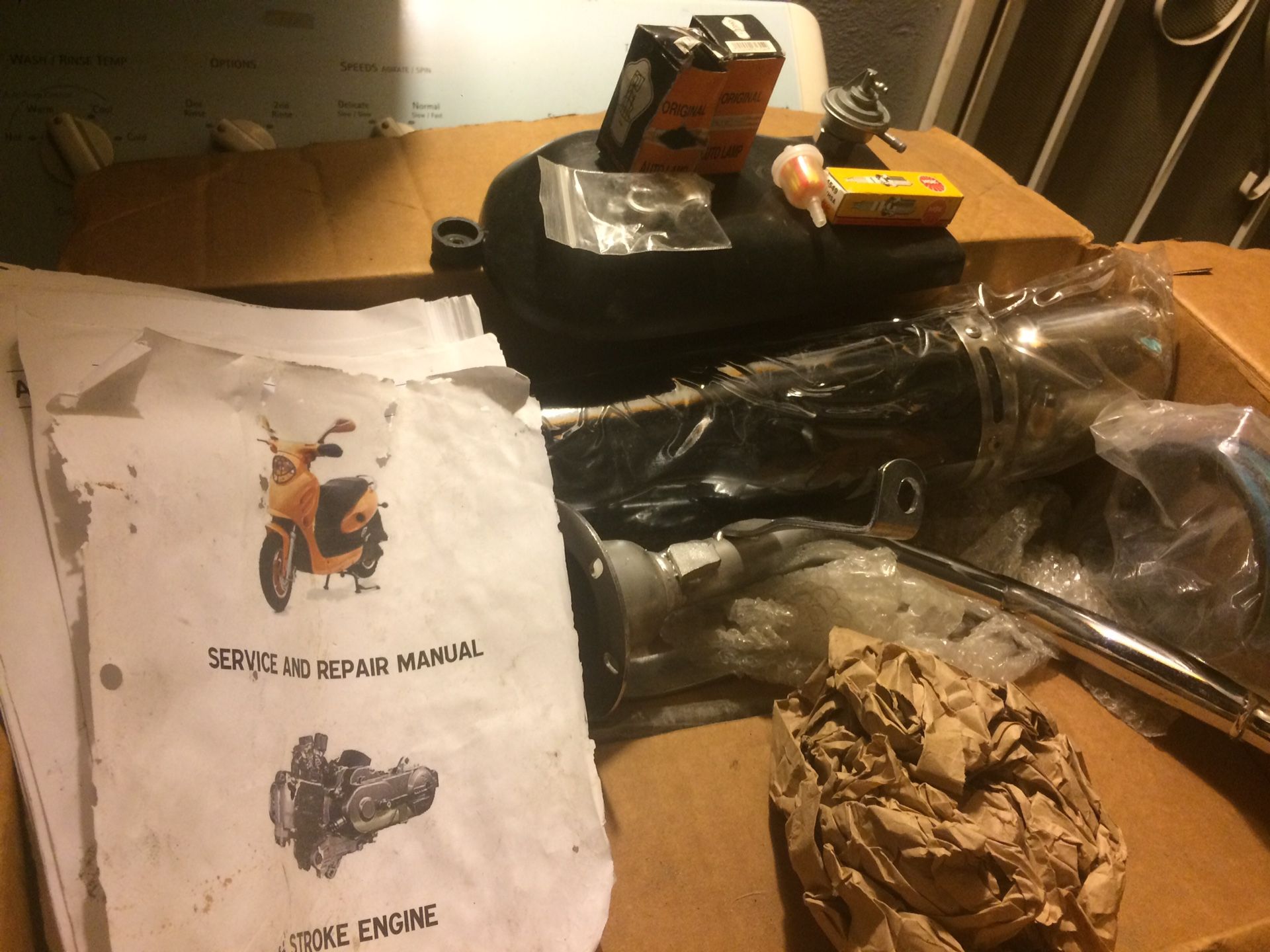 2008 stud President moped π