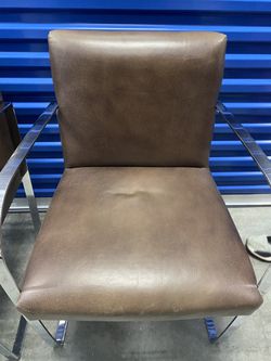 Brown Vinyl+chrome Chairs Thumbnail