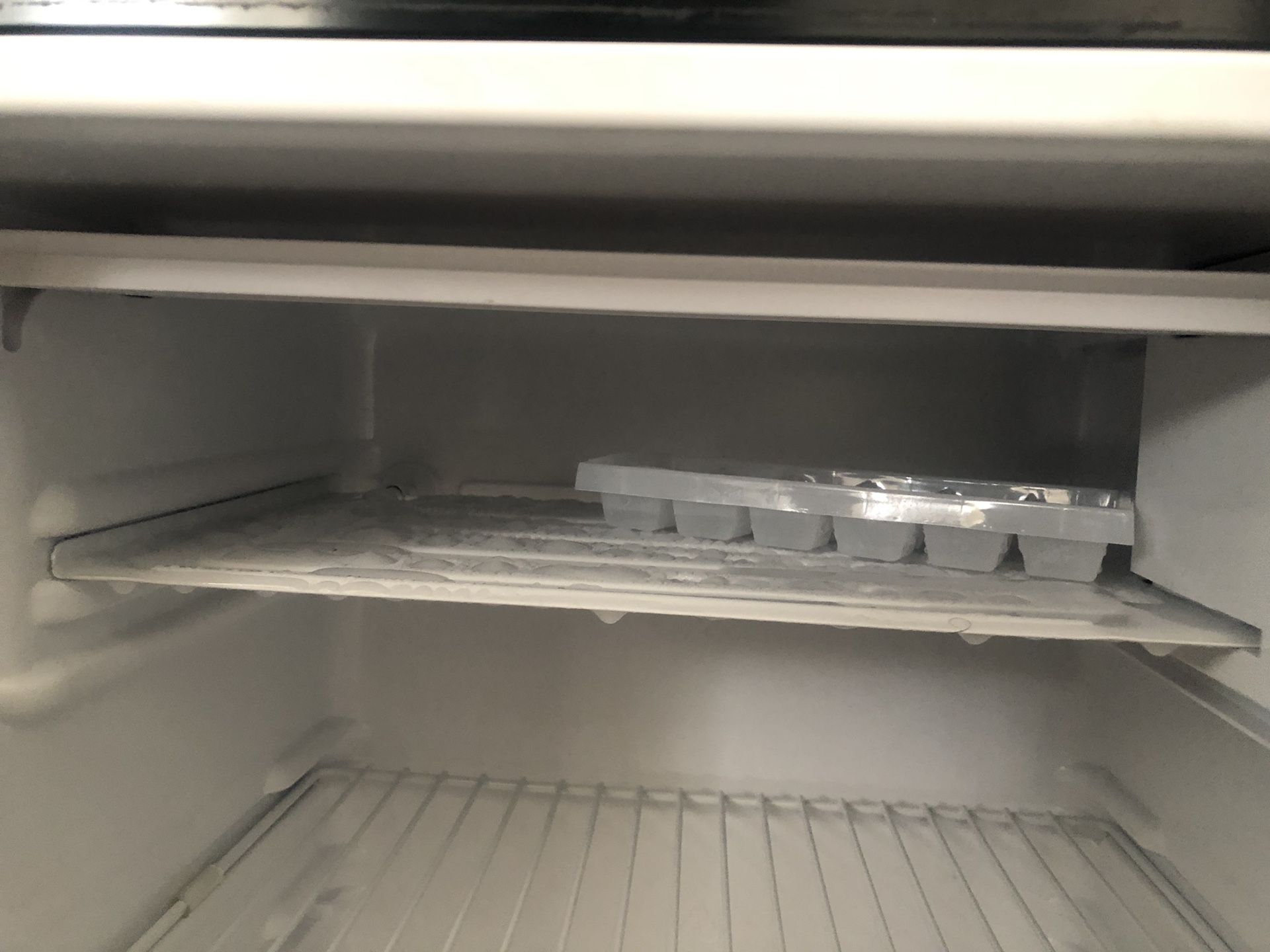 Haier Mini Fridge