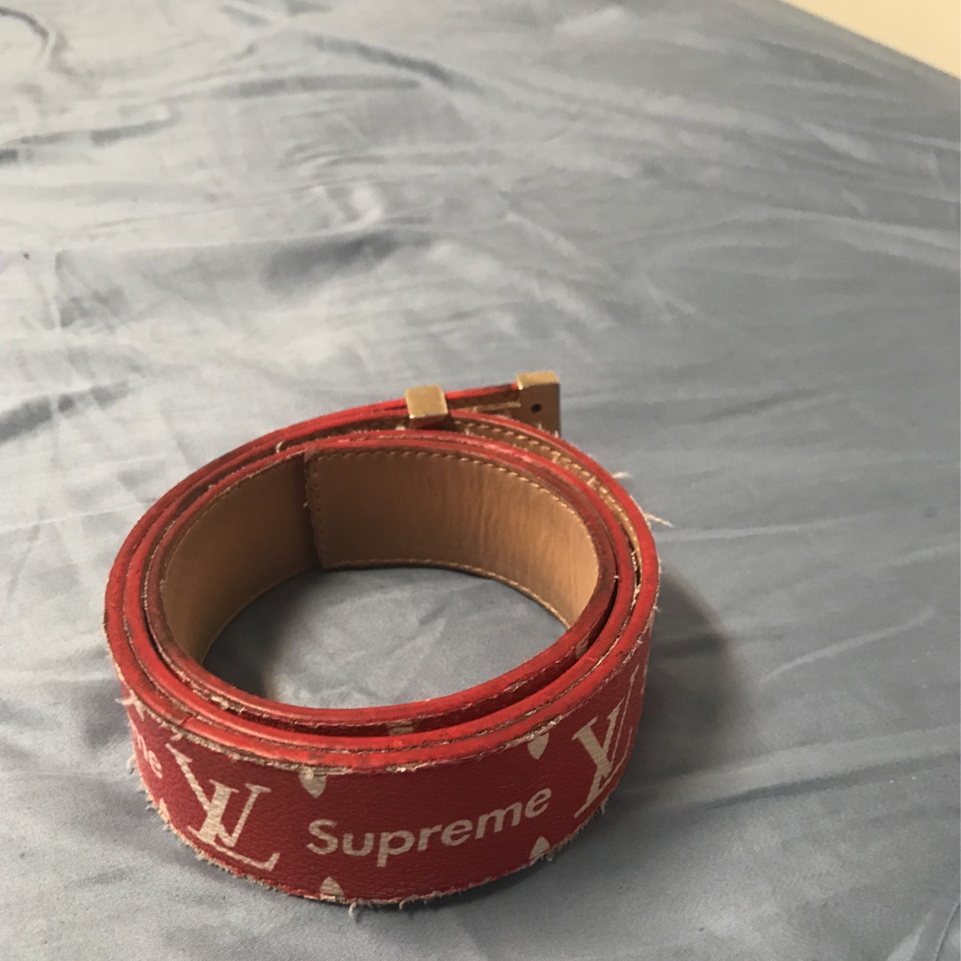 Louis Vuitton Supreme Belt
