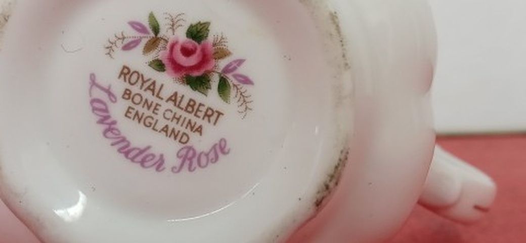 Vintage Royal Albert Bone China From Englan "Lavender Rose"