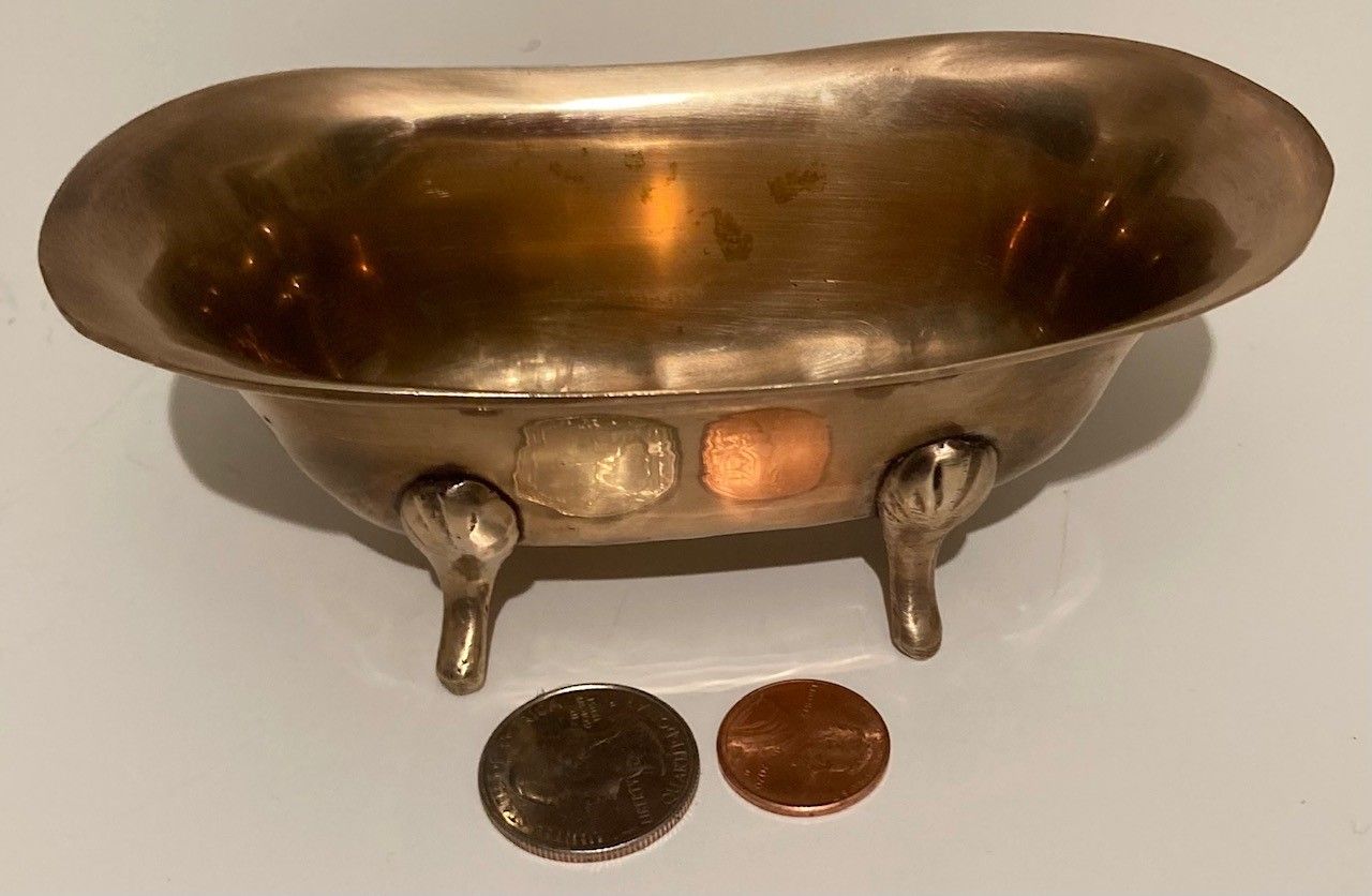 Vintage Metal Brass Bathtub, Miniature Tub, 5 1/2" Long, Heavy Duty, Kitchen Decor, Table Display, Shelf Display, This Can Be Shined Up Even More