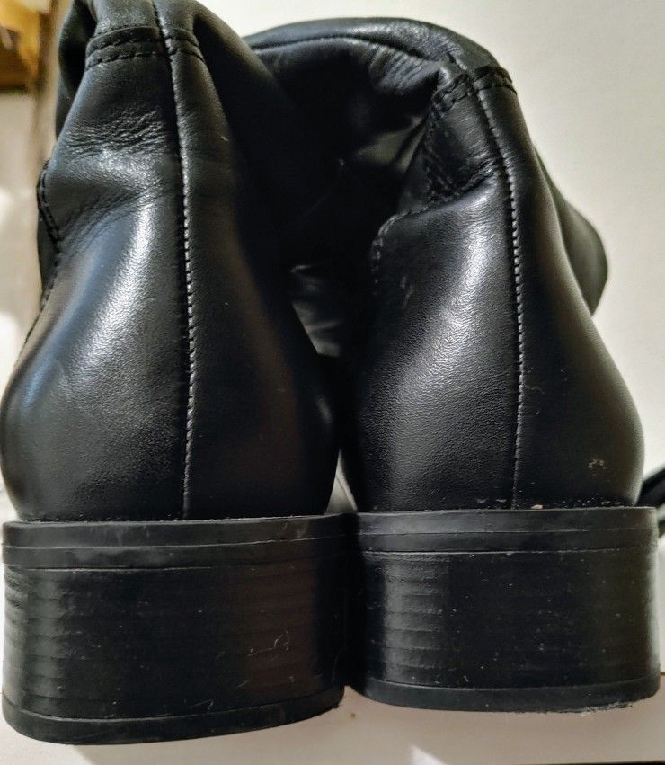 Ladies Naturalizer Black Leather Boots