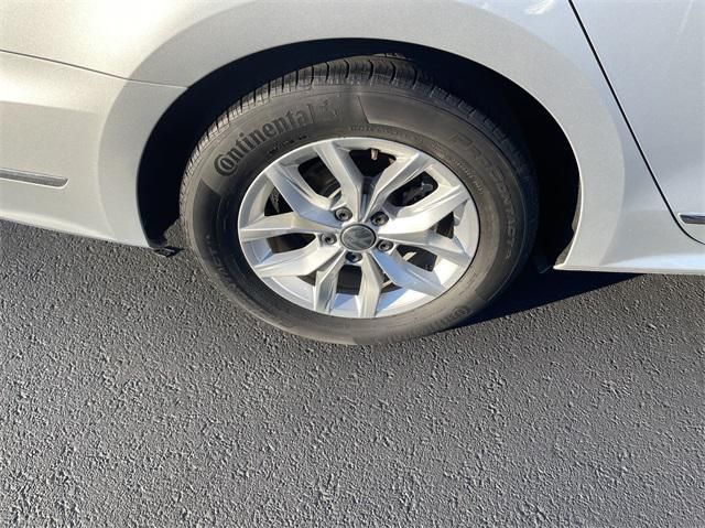 2017 Volkswagen Passat