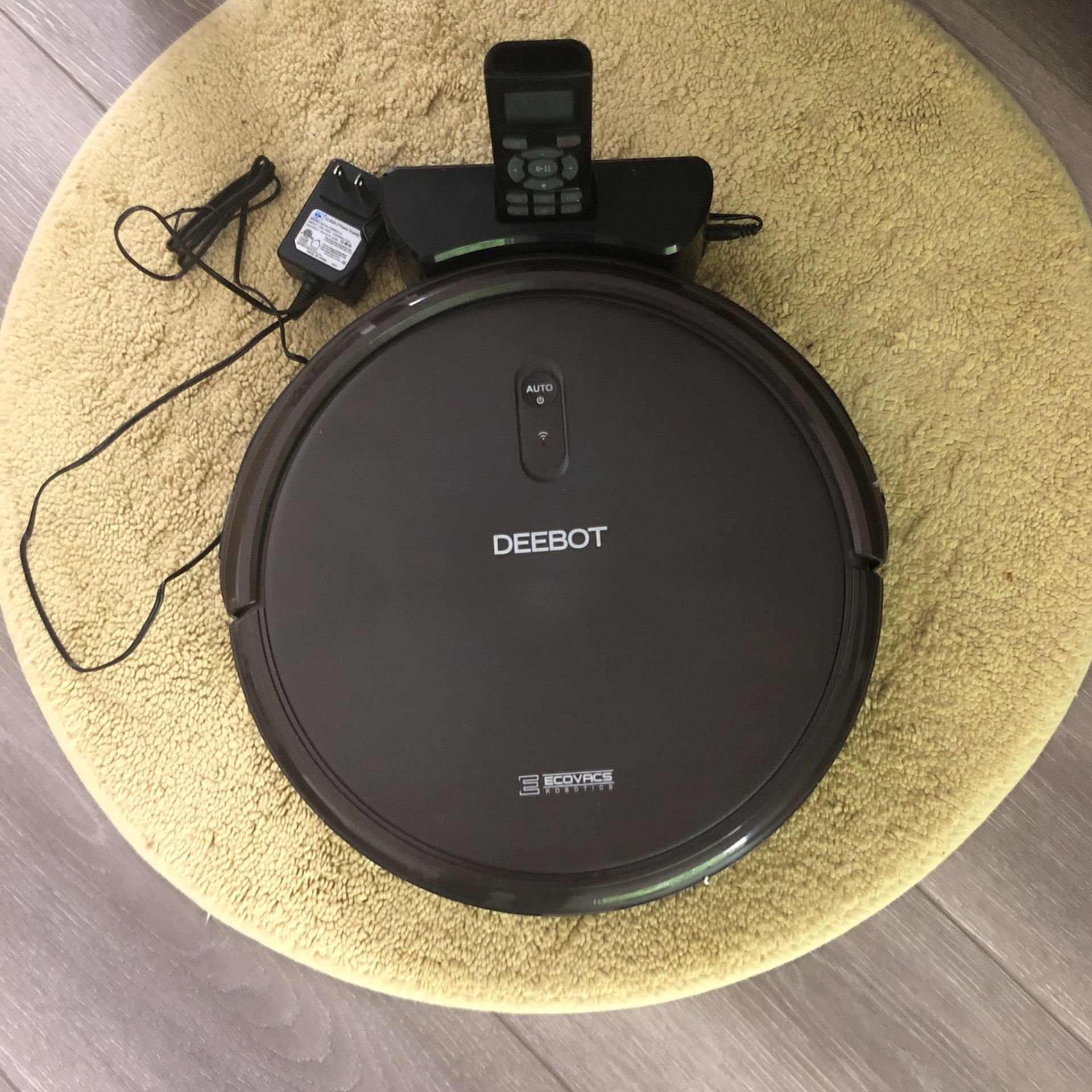 ROBOT VACUUM - ECOVACS Deebot N795