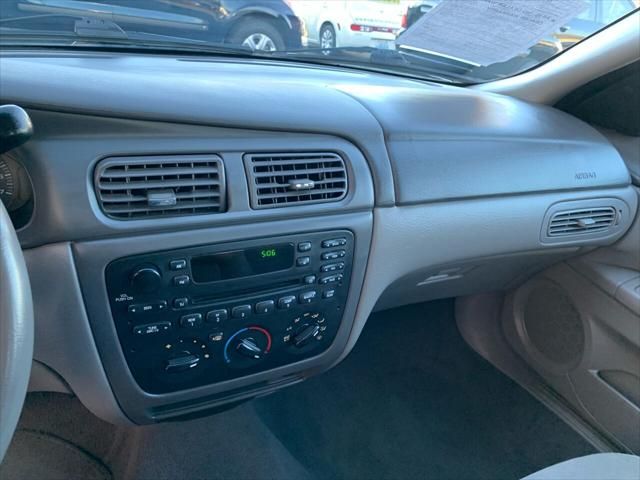 2003 Ford Taurus