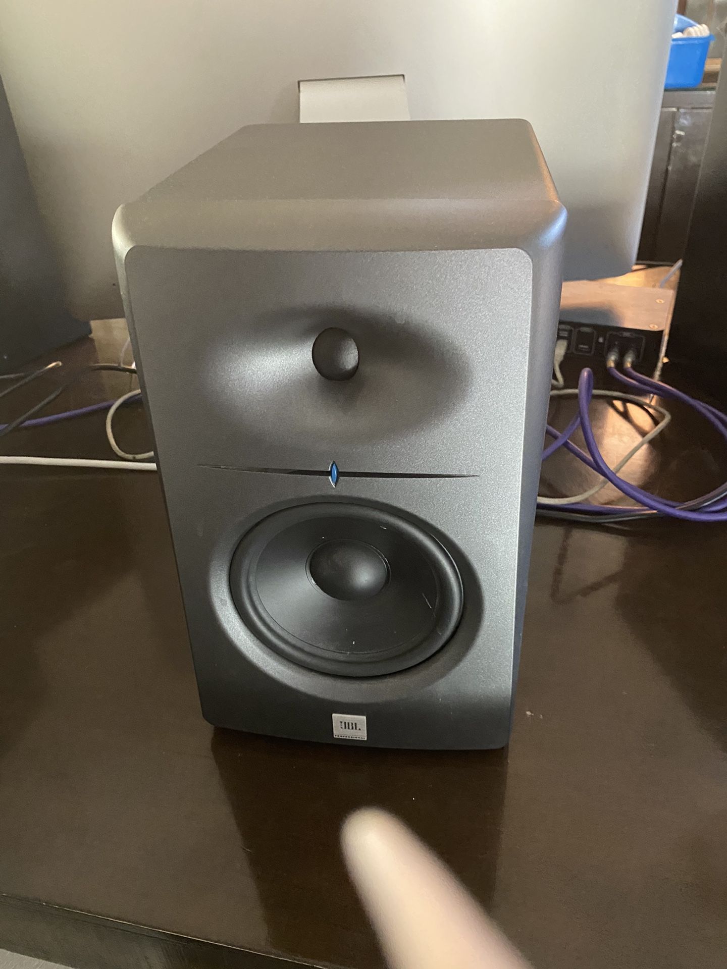 JBL LSR 2300 Studio Monitors/Speakers for Sale in Las Vegas, NV OfferUp