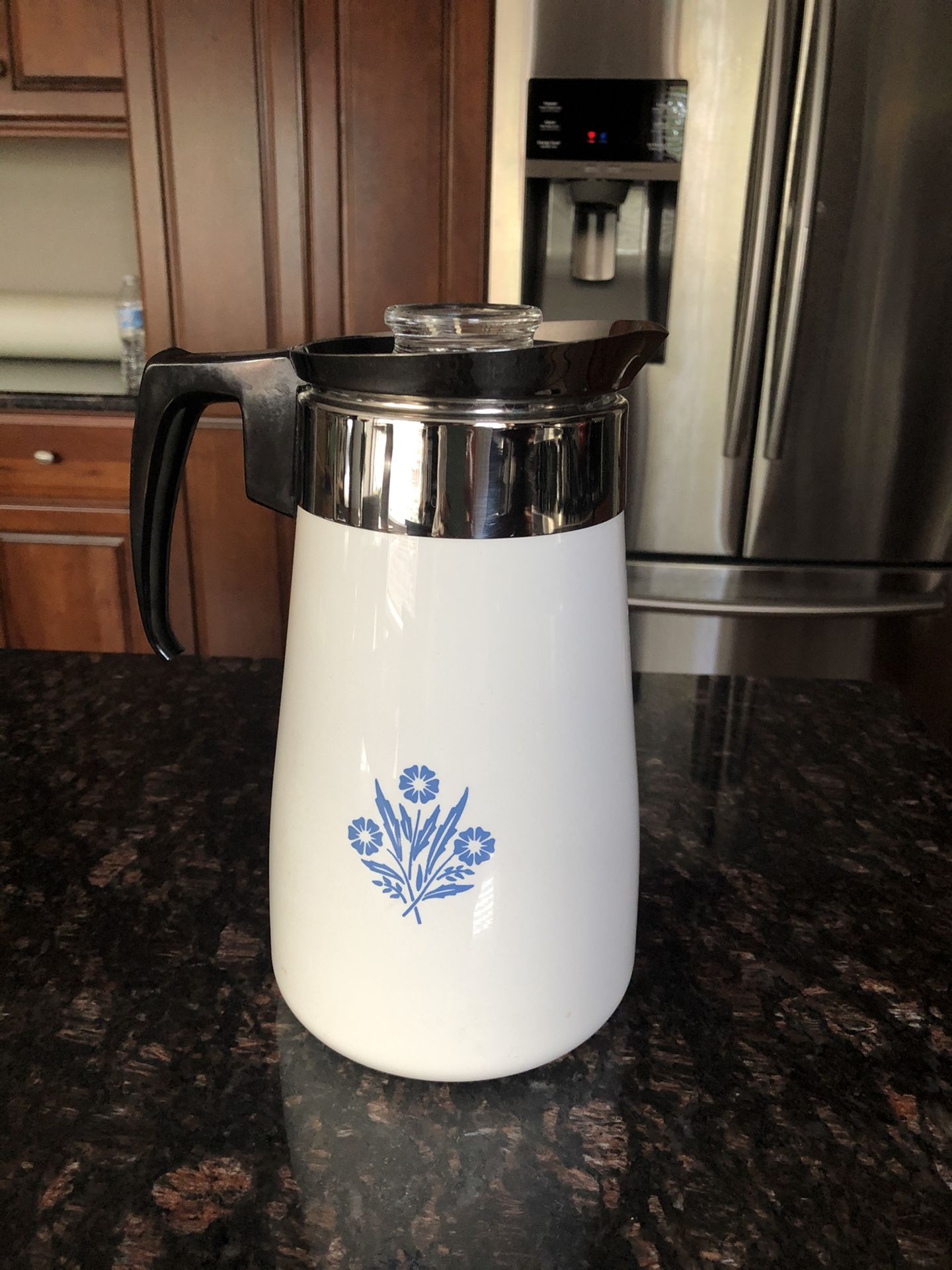 Corning-ware coffee pot