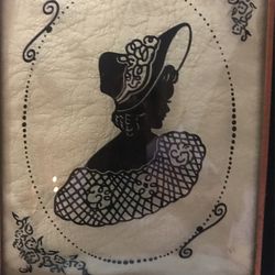 Beautiful ! Vintage! Antique !Silhouette Victorian Girl On Beleved Glass Thumbnail