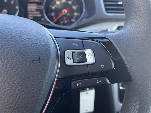 2017 Volkswagen Passat