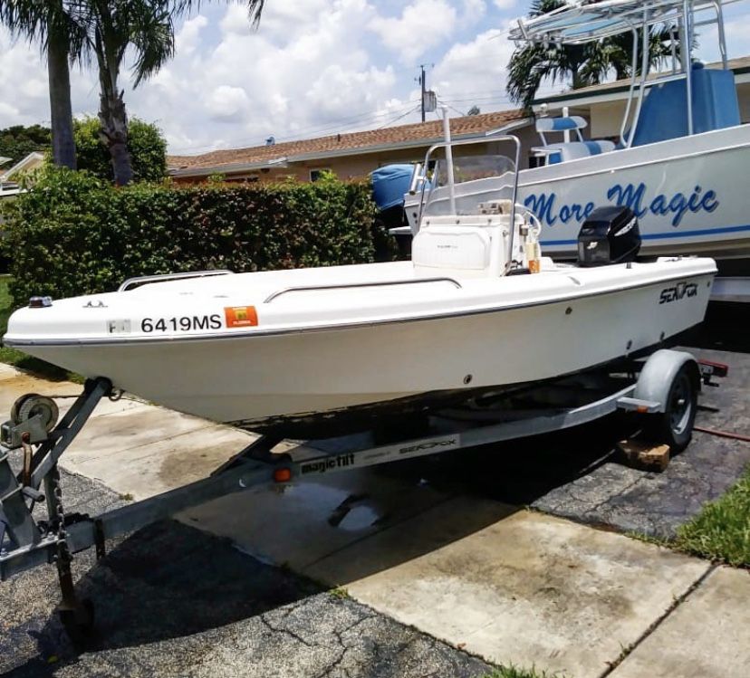 2004 Sea fox 16 foot center console flats bay boat for Sale in Pembroke ...