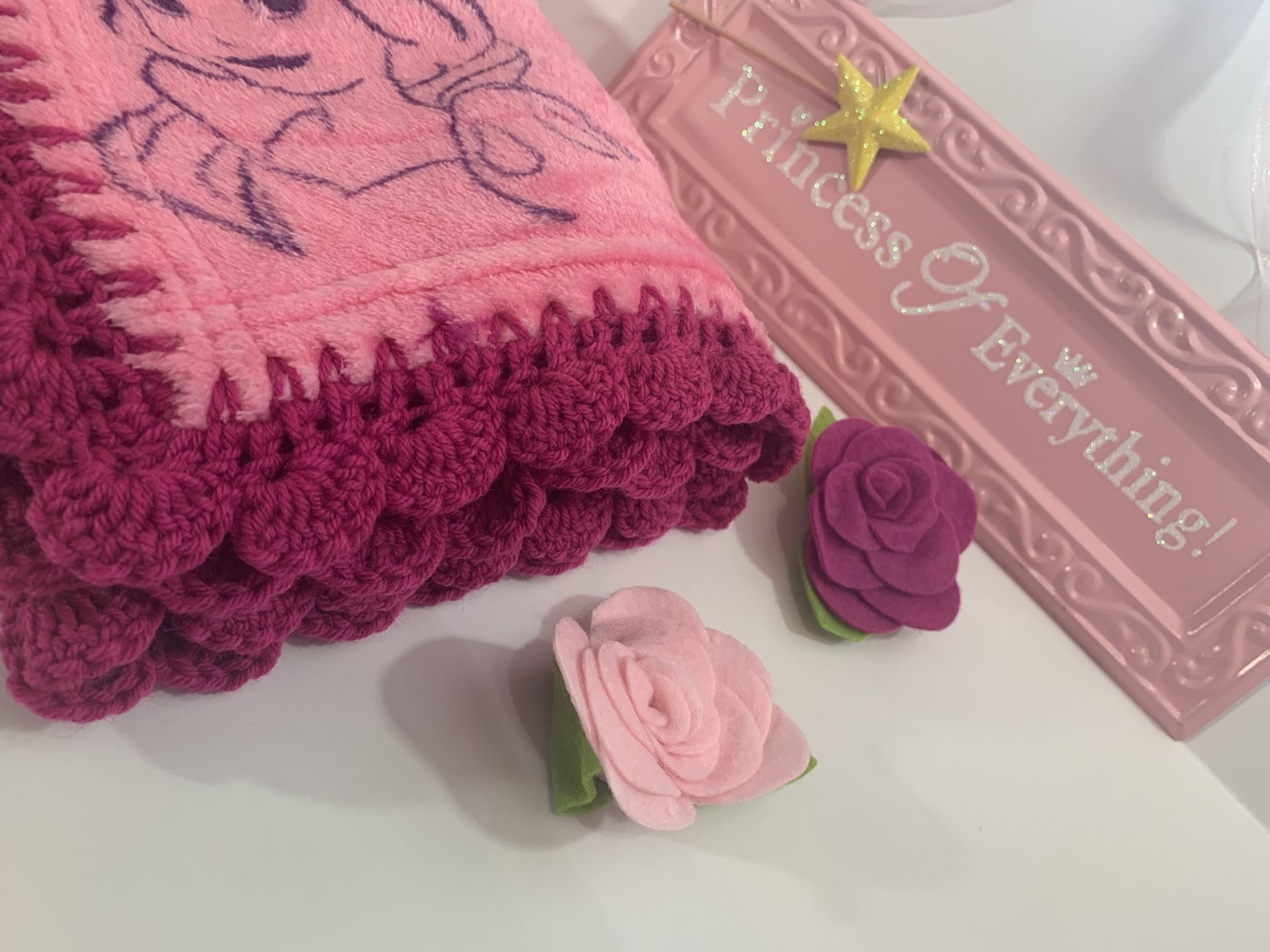 Disney Princess Cinderella SnowWhite & Aurora Crochet Baby Blanket Gift Set