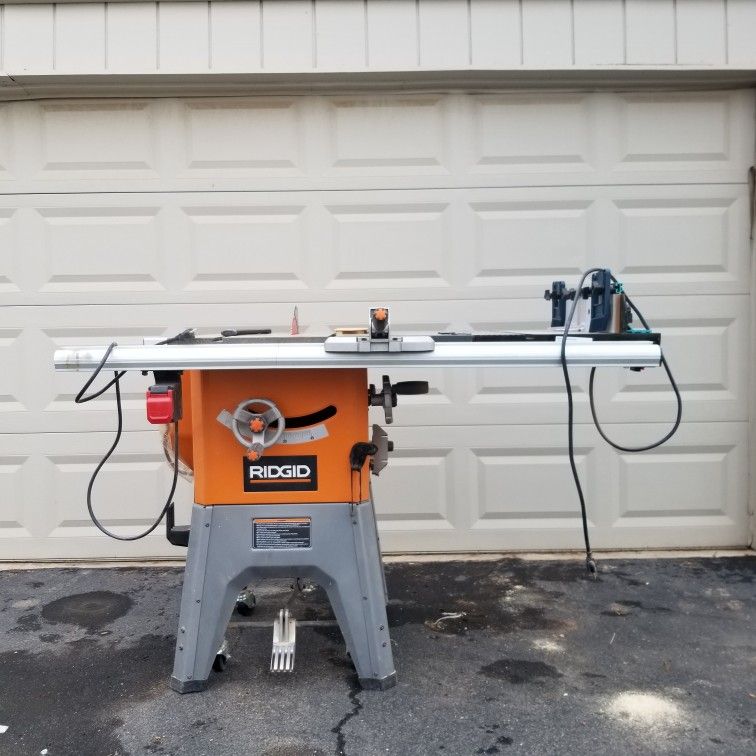 Used Ridgid R4512 10" Table Saw With Router Table for Sale in Phoenix, AZ OfferUp
