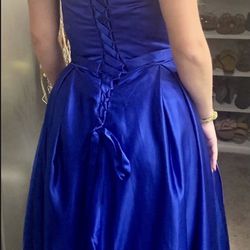 Off The Shoulder Silk Prom Dress Thumbnail