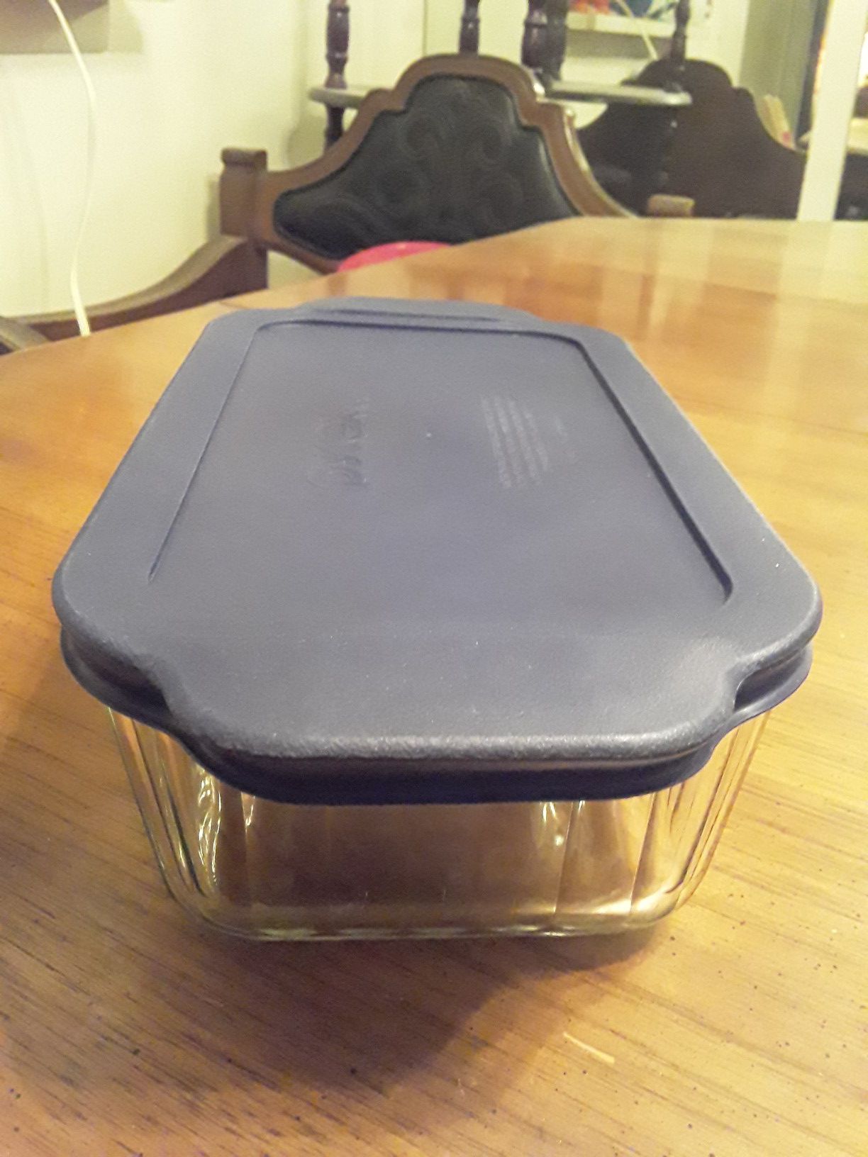 Original Pyrex Ribbed Loaf Pan with Lid - MADE IN USA - 1.5 QT 8 1/2" x 4 1/2" x 2 1/2"H