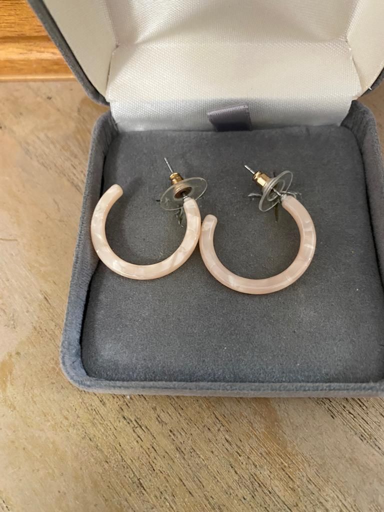 Aretes Argollas Nácar Joyería Antigua